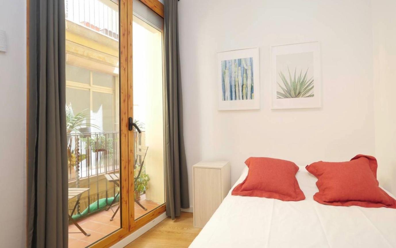 Oasis Apartments & Studios Old Town Center Barcelona Eksteriør billede