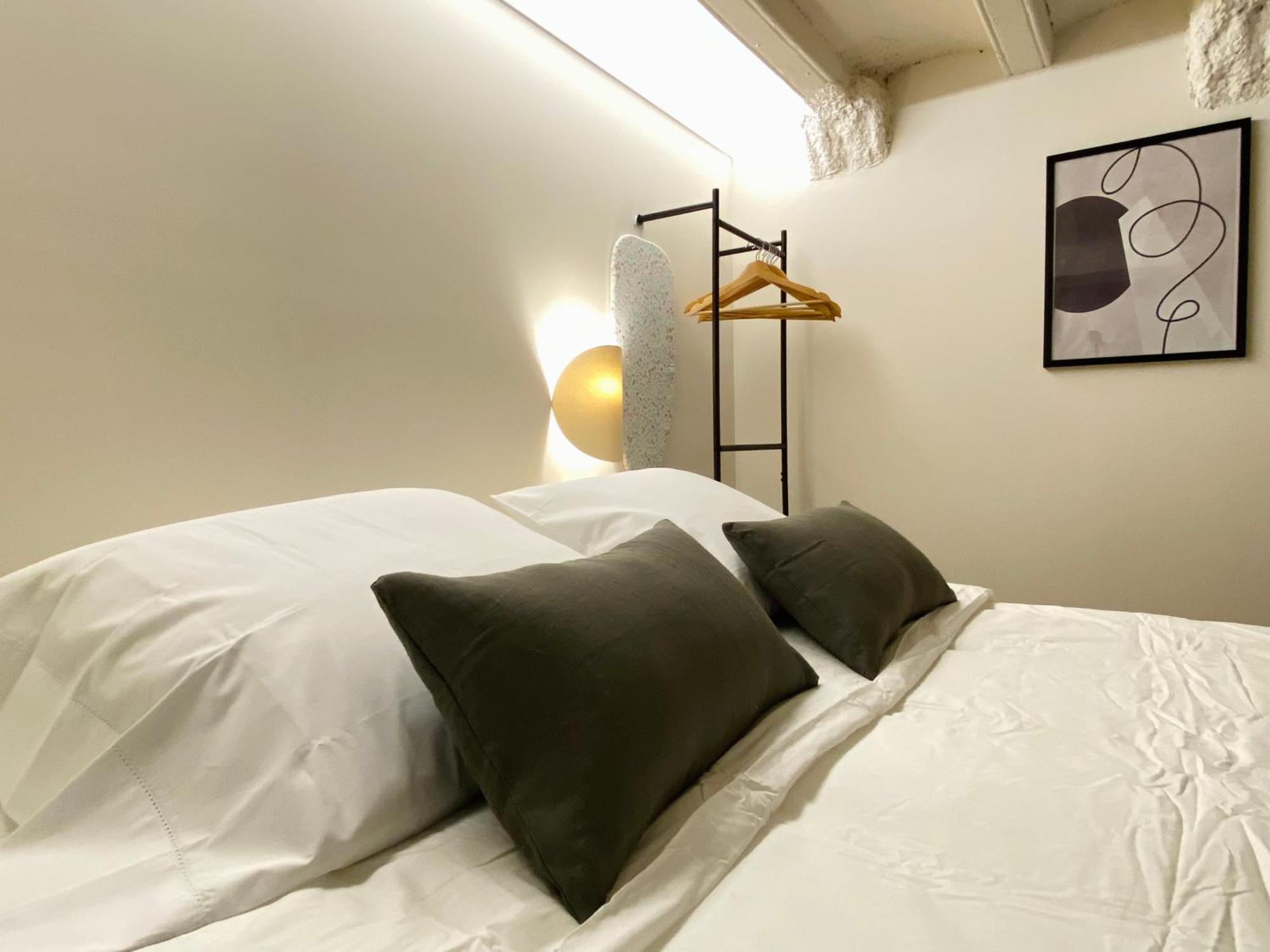 Oasis Apartments & Studios Old Town Center Barcelona Eksteriør billede