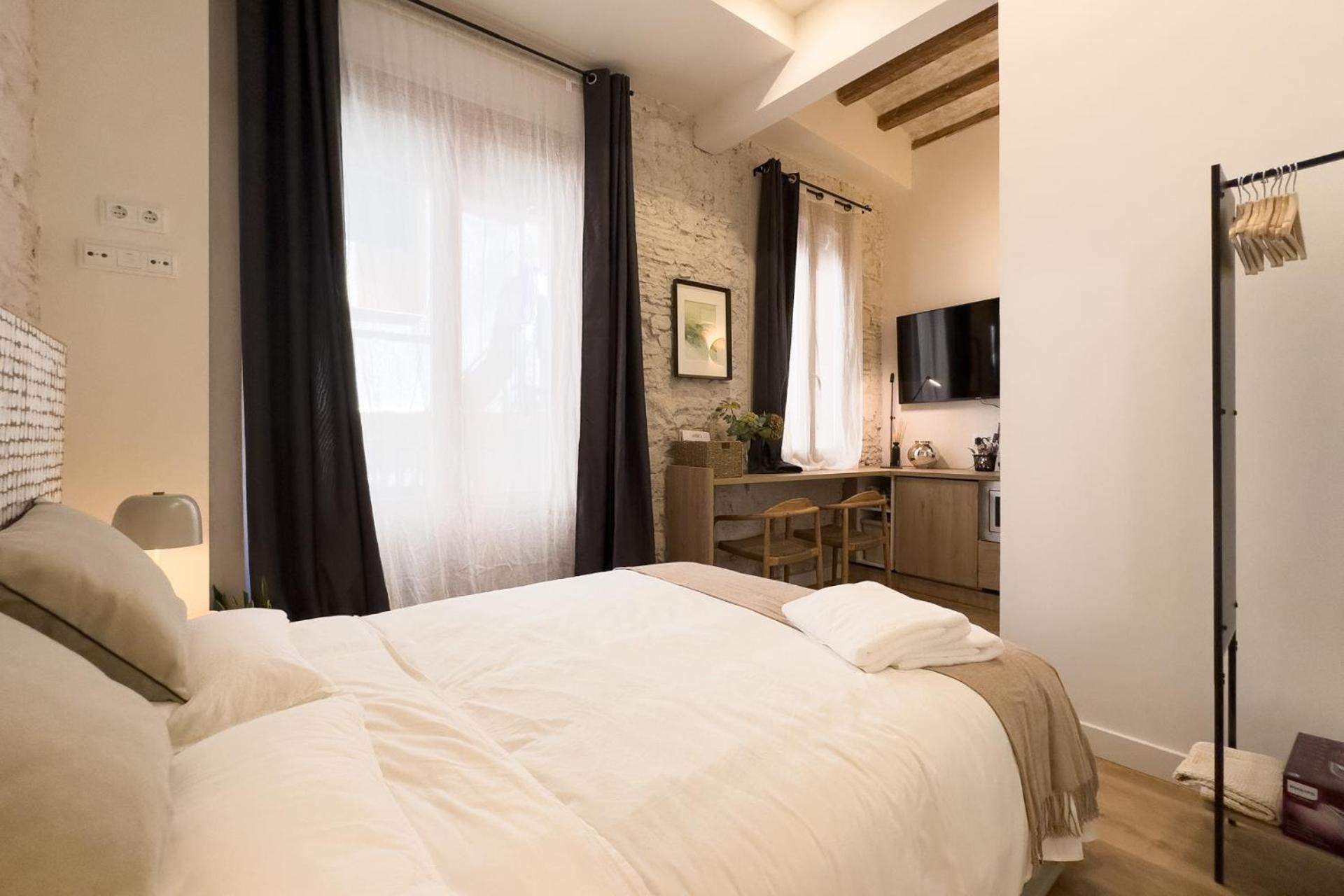 Oasis Apartments & Studios Old Town Center Barcelona Eksteriør billede